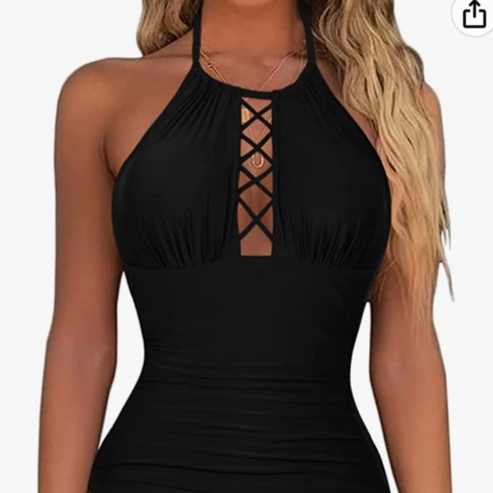 Fire pearl black one piece swimming suit